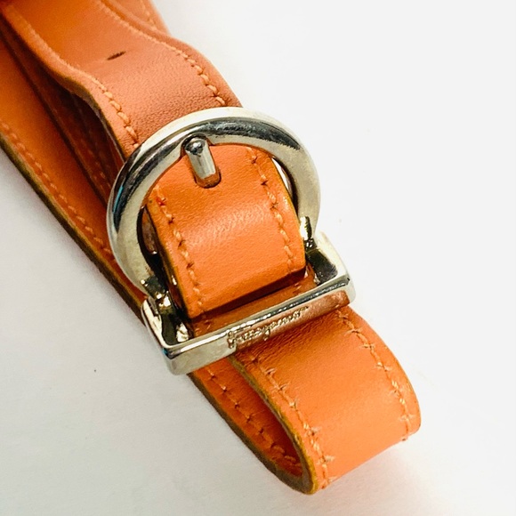 Salvatore Ferragamo Leather Shoulder Strap EUC - Picture 4 of 6